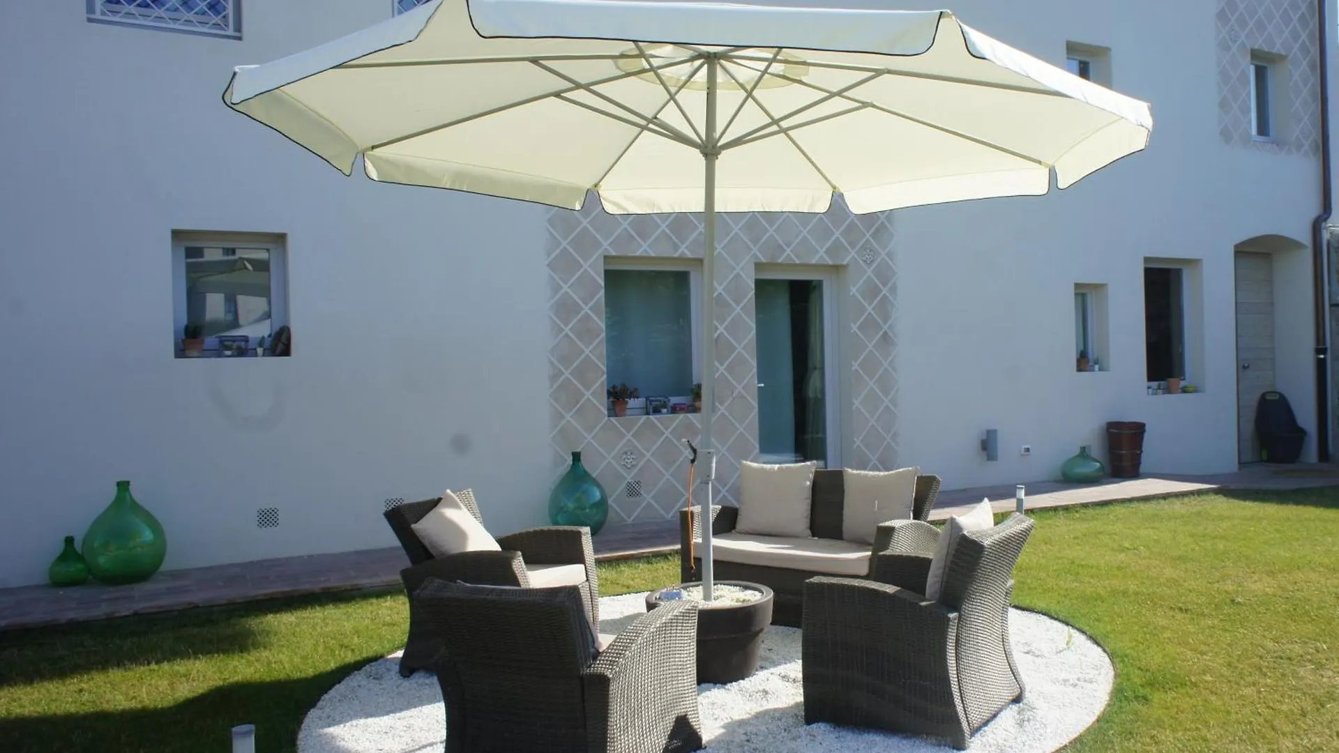 Villa Aruch Florence Aparthotel