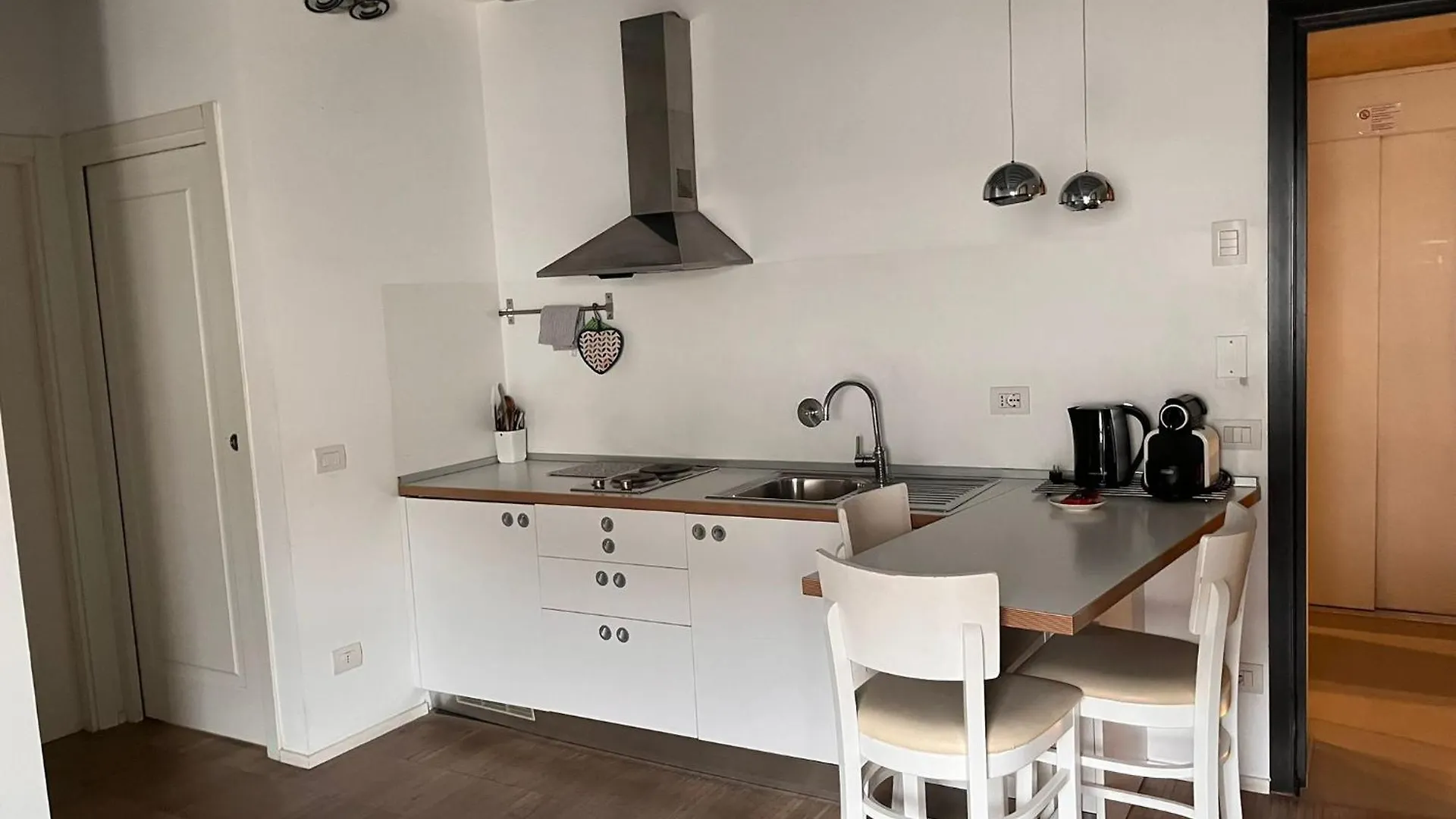 Villa Aruch Florence 2*,