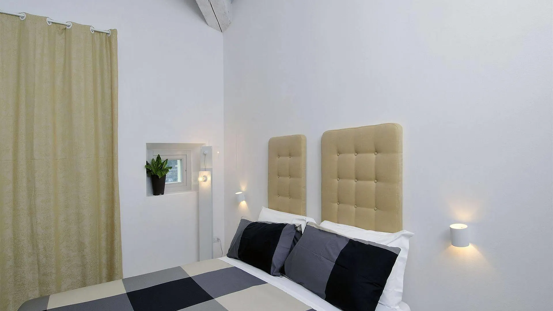 ** Aparthotel Villa Aruch Florence Italy